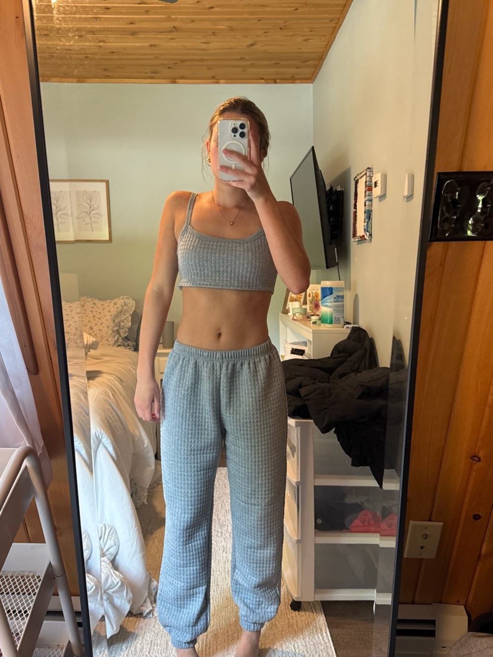 Amazon Women's Gray Waffle Knit Lounge Set - Crop Tank & Joggers